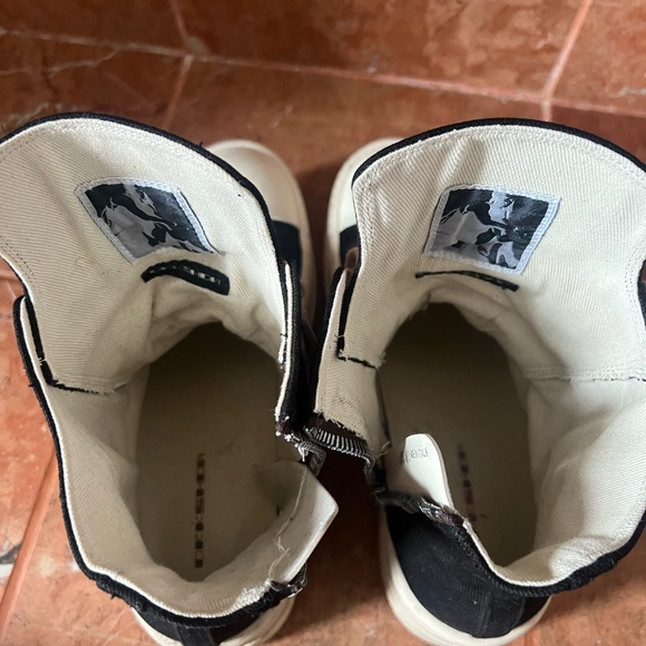 RICK OWENS DRKSHDW High-Top Platform Sneakers - Picture 7 of 7